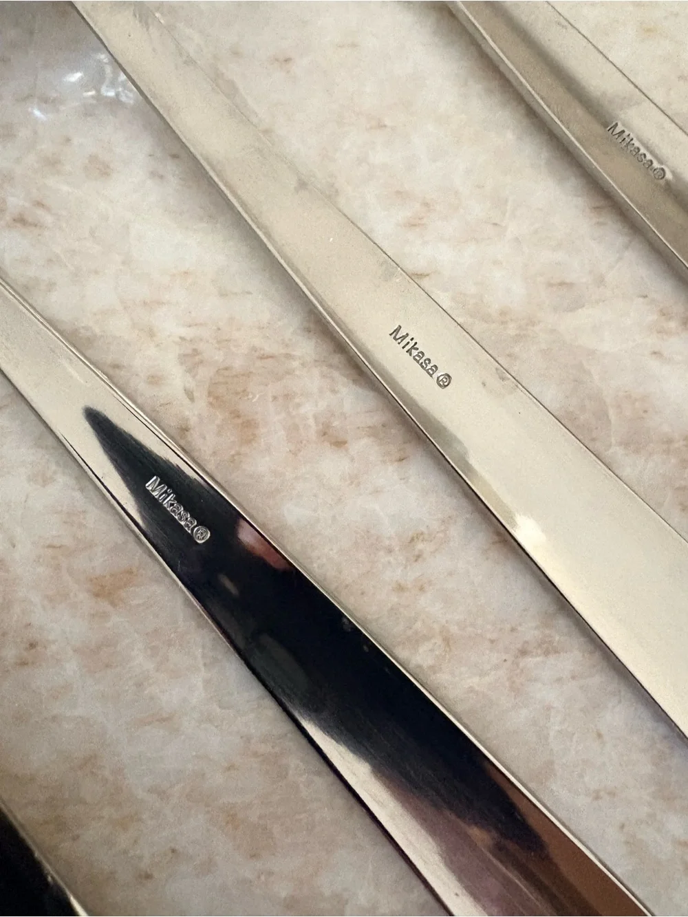 🟠 SET OF MIKASA HAMMERED SILVER DINNER SALAD FORKS 🟠
